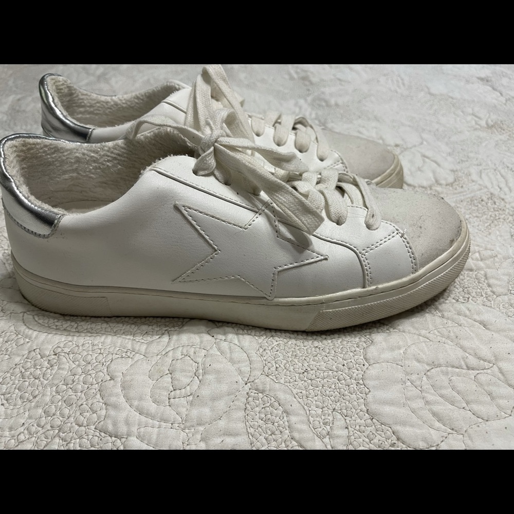 Steve Madden Reeves sneakers